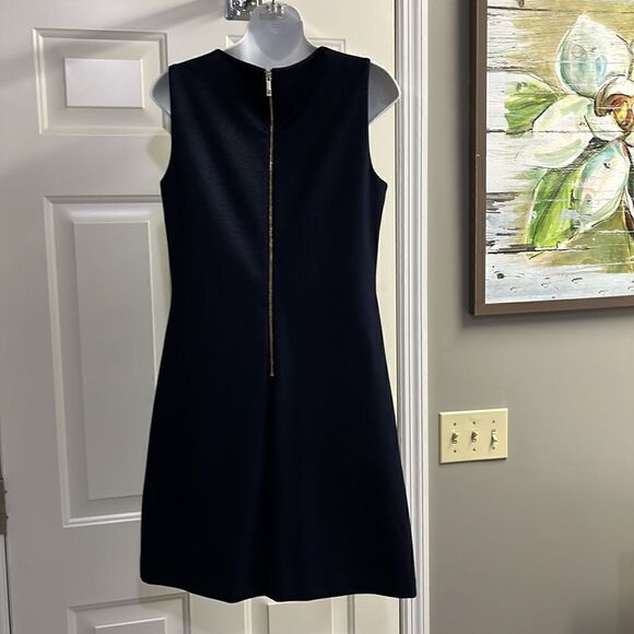 Tommy Hilfiger Navy Sleeveless Sheath Dress with Gold Hardware Back Zipper-Sz 10 - Picture 6 of 10